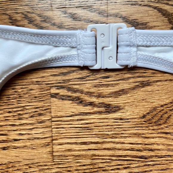 Lands End Sport One Piece Bathing Suit - Picture 4 of 10